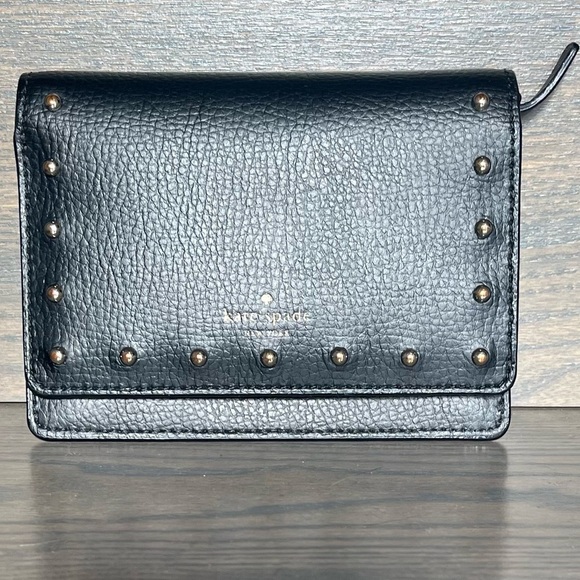 Kate Spade Wallet - Picture 2 of 15